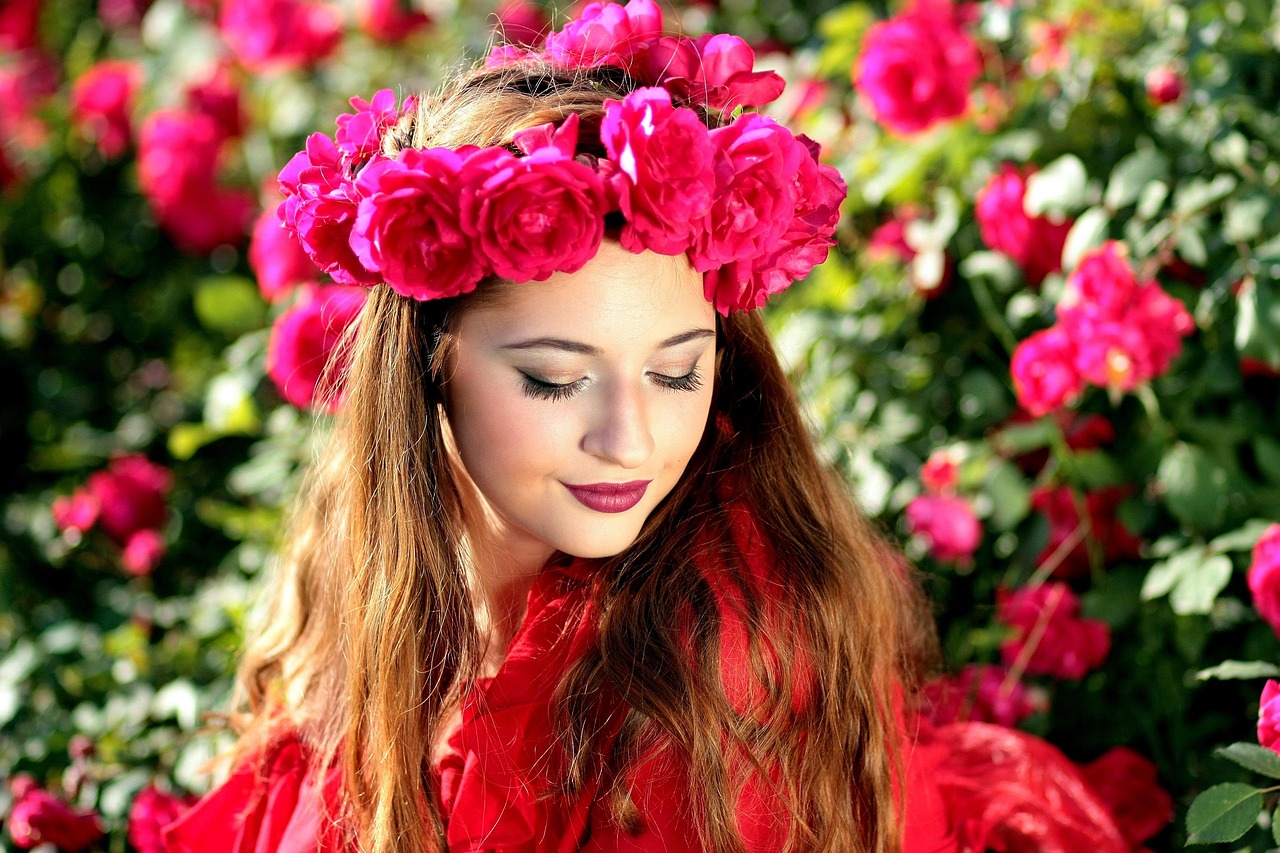 Woman, roses, flowers — Enjoy Comfort and Style with Plus Size Swimwear